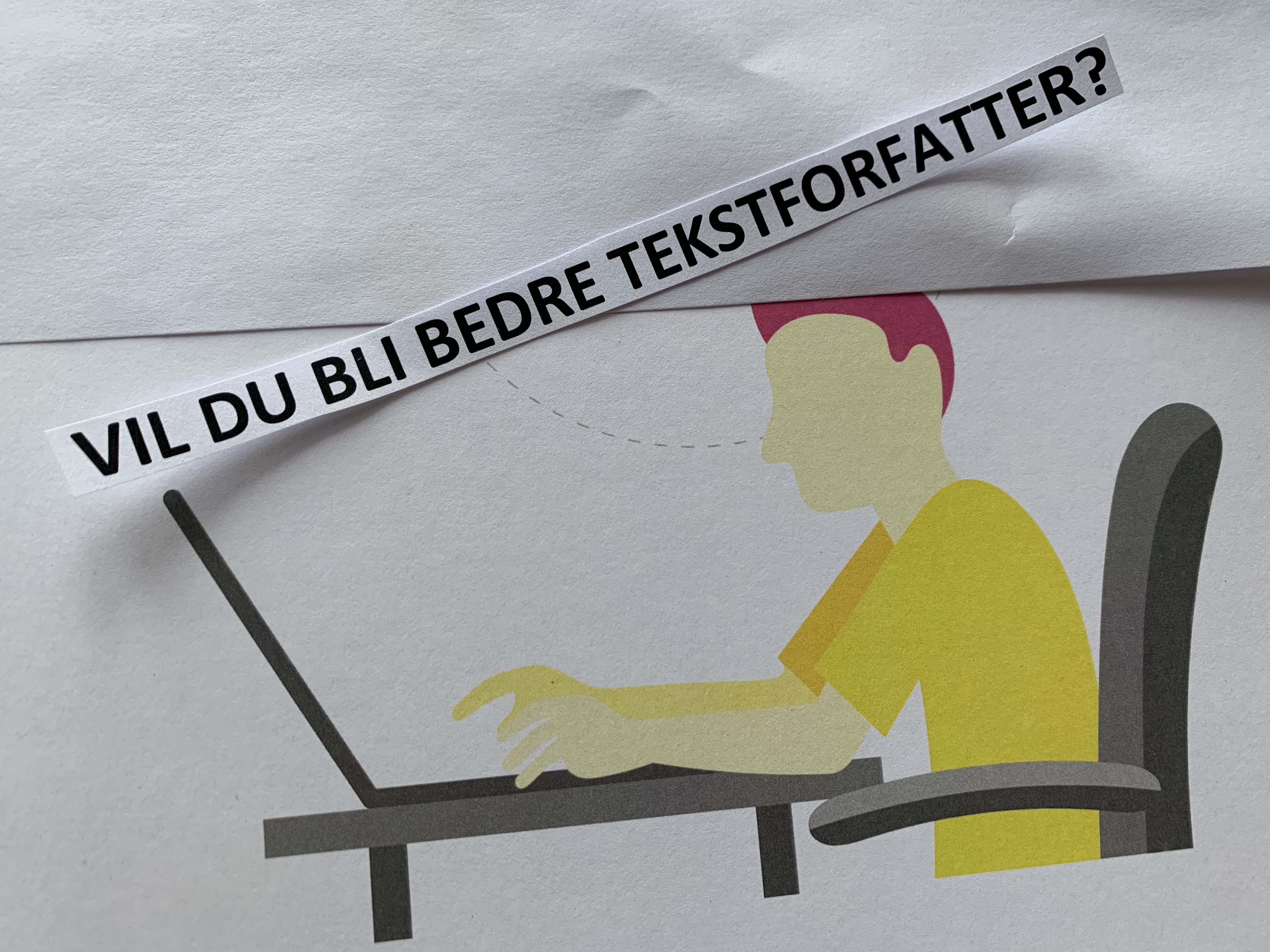 en mann og en datamaskin