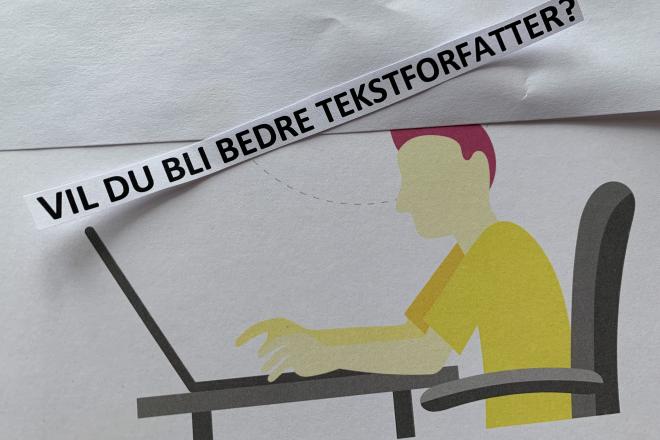 en mann og en datamaskin